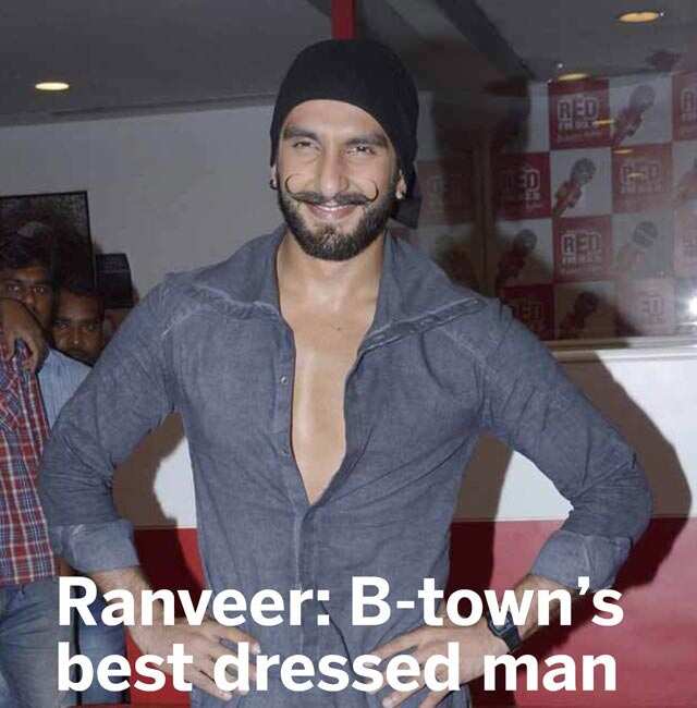 Ranveer Singh just slayed it in a 'skirt' at an award show; 5