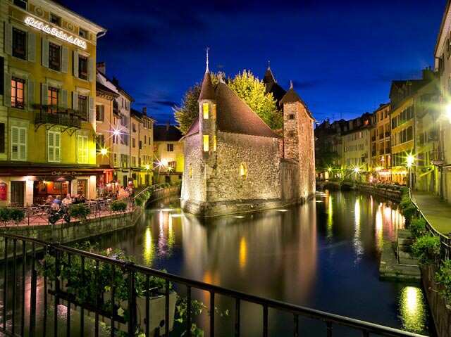 Pix: Inside French town Annecy | Femina.in