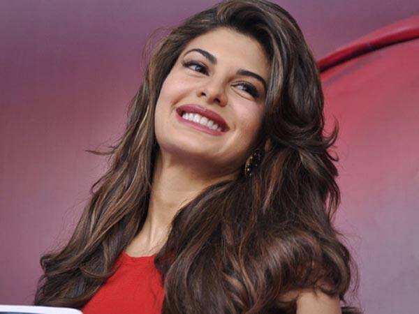 Jacqueline Fernandez Keen To Work With Srk Aamir Khan Femina In