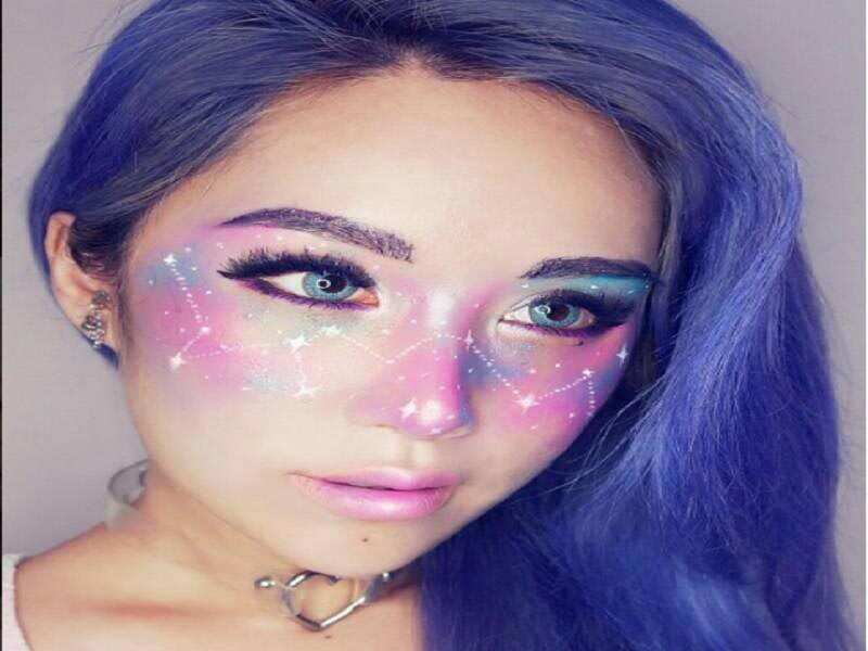 Get Galaxy Freckles, the latest trend in makeup | Femina.in