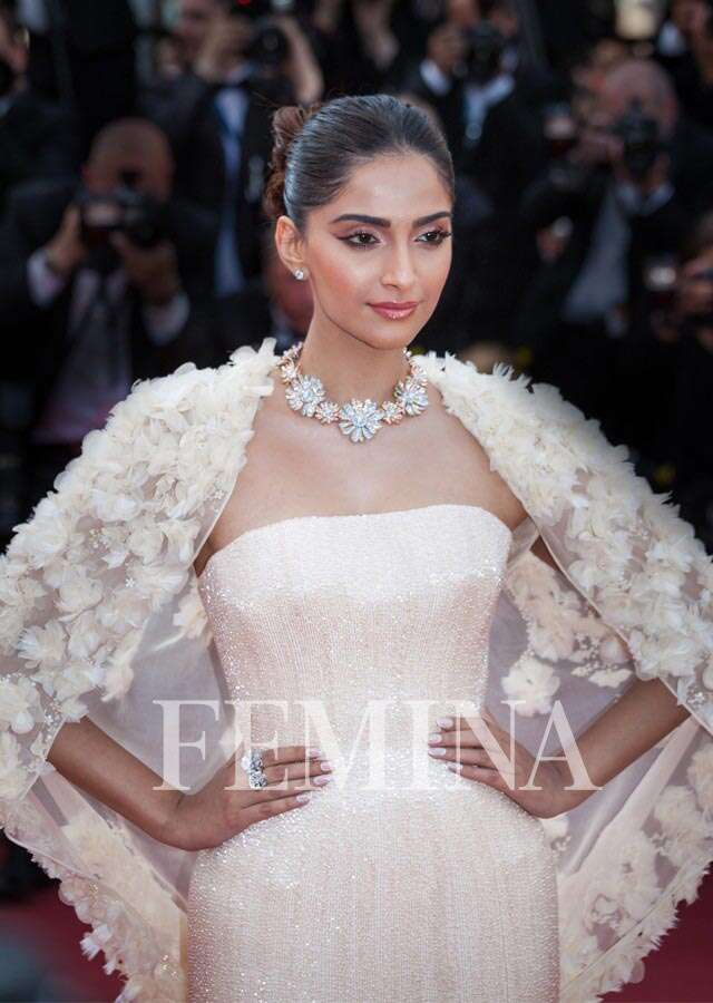 5 things you should know about the designer Sonam wore at Cannes ...