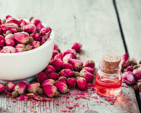 3 ways to use roses in your beauty routine | Femina.in