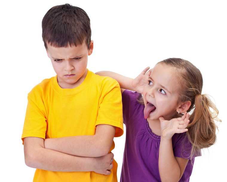 5 ways to stop siblings from fighting | Femina.in