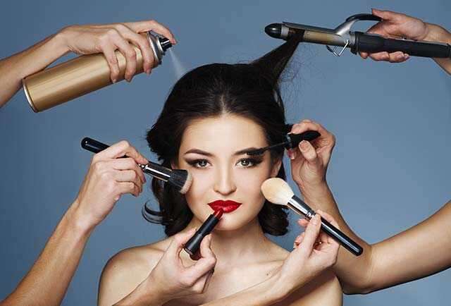 software sagsøger Foran dig 10 signs you're addicted to makeup | Femina.in