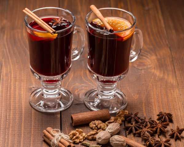 German Glühwein Recipe - How To Make Gluhwein Mulled Wine 