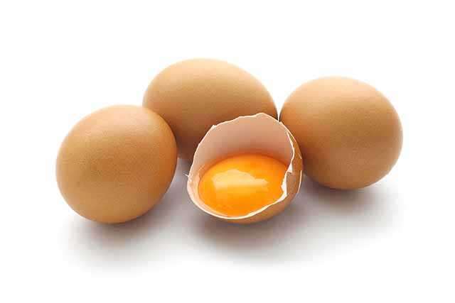 Eggs provide hair proteins and fat