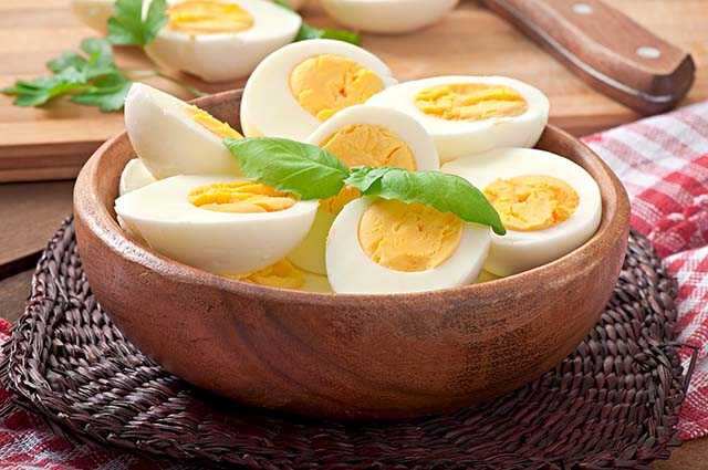 Eggs rebuild damaged hair