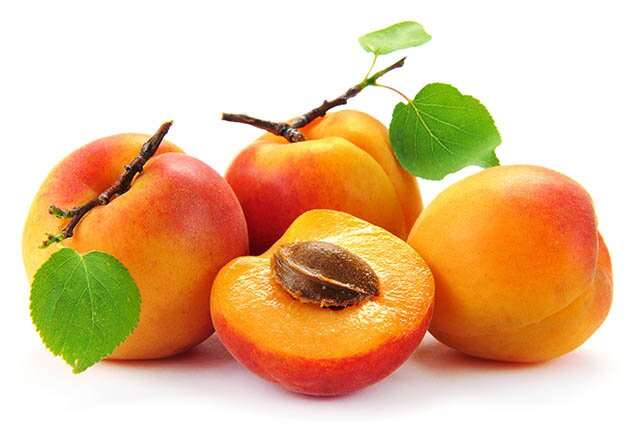 Apricots to treat stretch marks