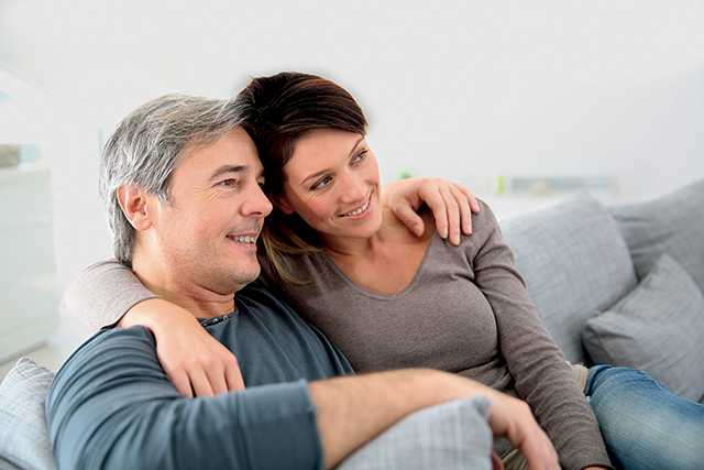 The good and bad of dating an older man | Femina.in