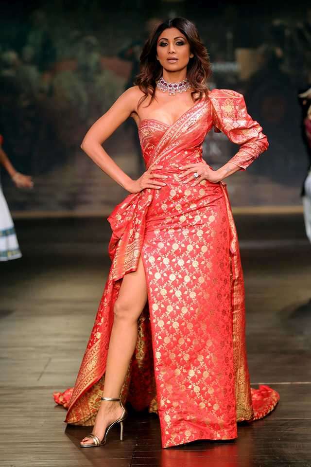 Lænestol Spænde Junior Shilpa Shetty on her rise as fashion diva | Femina.in