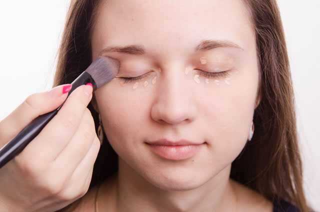 Sử dụng nó như mồi bóng mắt