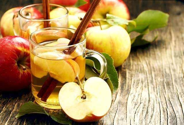 8 Benefits of Apple for the Skin Femina.in