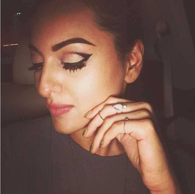 Sonakshi sinha clearance nose ring