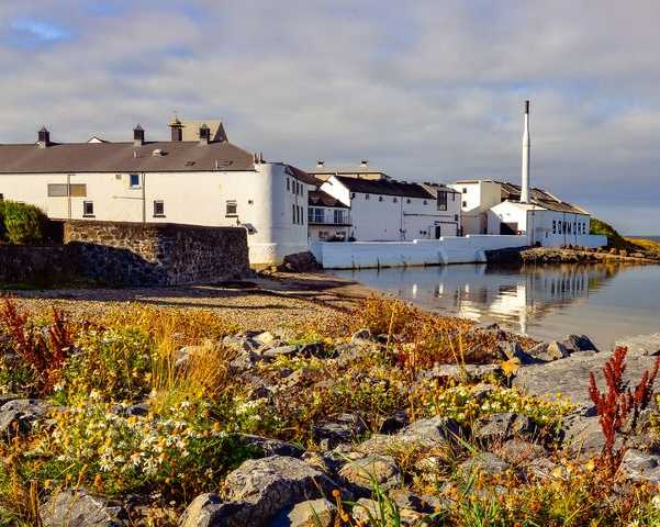 Learn the art of whisky-making in Scotland | Femina.in
