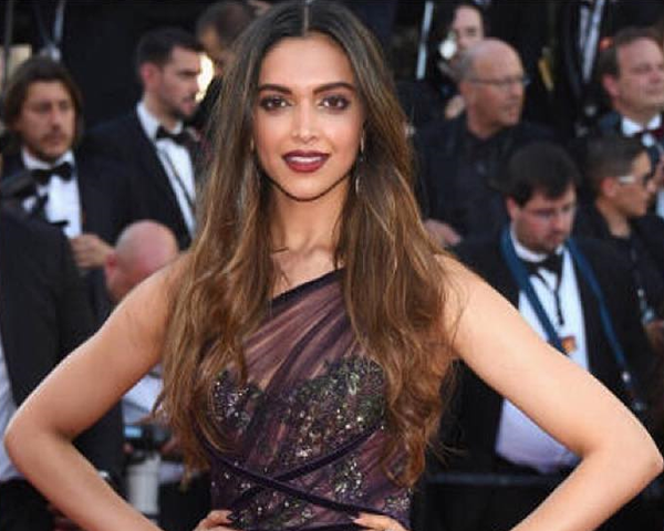 Eat chocolate with these diet tips from Deepika Padukone