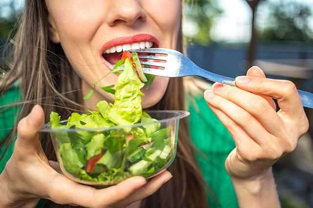 Chew Your Food Properly To Treat Acidity