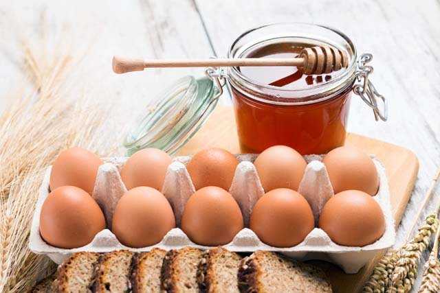 Eggs and honey mask