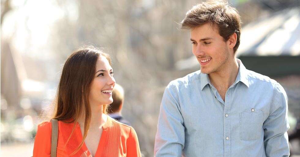 Should you talk about your ex on your first date? | Femina.in