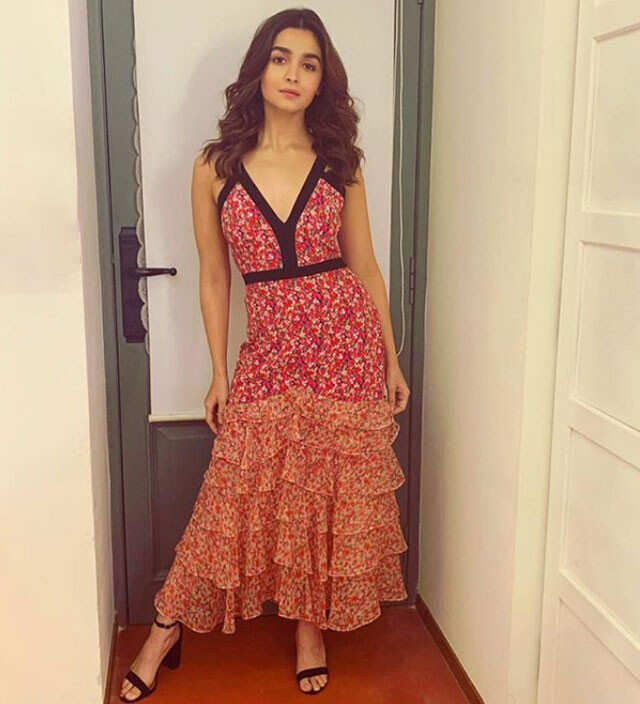 Alia bhatt 2024 cute dress