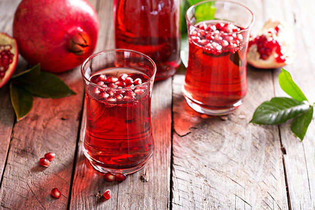 Fruits Like Pomegranate Helps You Lose Weight