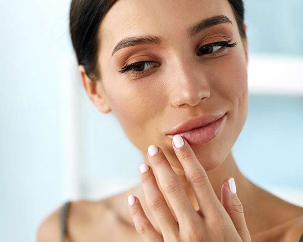 Tips on How To Grow Your Nails Faster and Stronger 