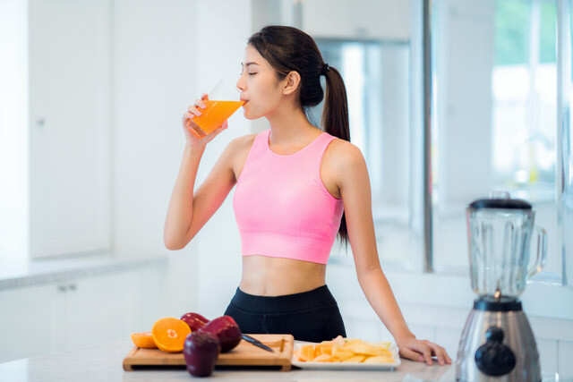 Orange juice to grow nails