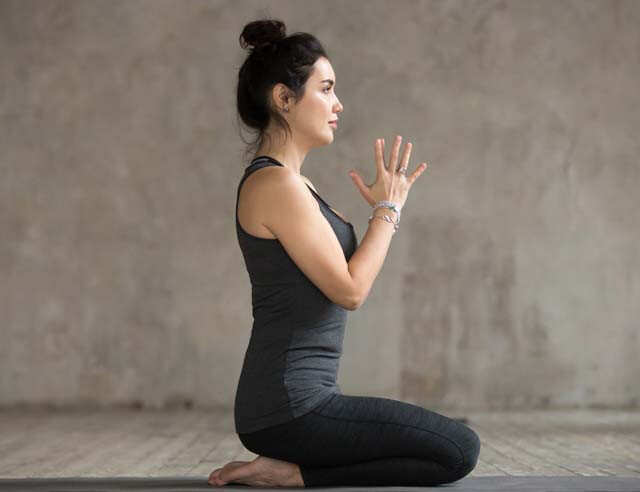 VAJRASANA – Pragyayoga