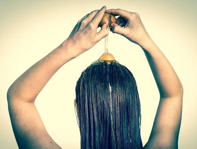 benefits of eggs for hair is replenishing protein