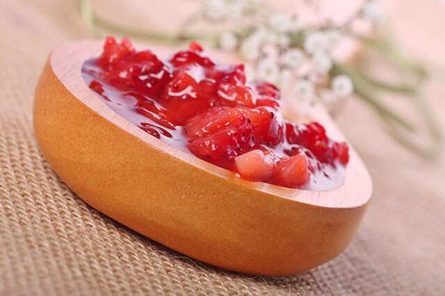 Strawberry Pulp for Blackhead Removal