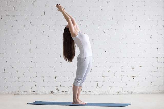 Easy Yoga Asanas To Fight Knee Pain Femina In