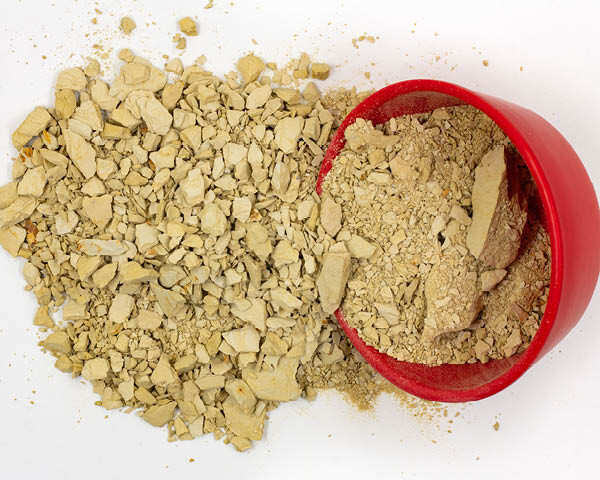 5 Ways To Use Multani Mitti For Healthy Hair & Skin 5 Ways To Use Multani Mitti For Healthy Hair & Skin