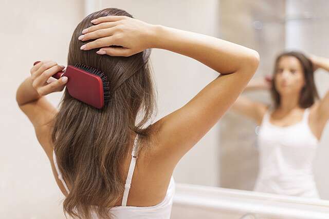 Olive Oil Makes Hair Frizz-Free
