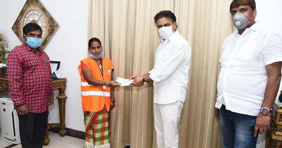 COVID-19: Sanitation Worker Donates Rs 10,000 To Telangana CMRF, Wins ...