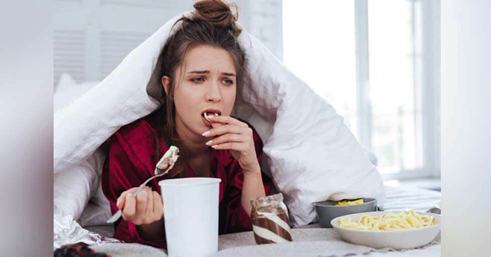 How to Prevent Stress Eating When You're Stuck at Home | Femina.in