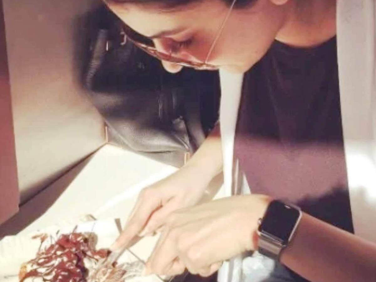 Anushka Sharma lists down her favourite food hotspots | Femina.in