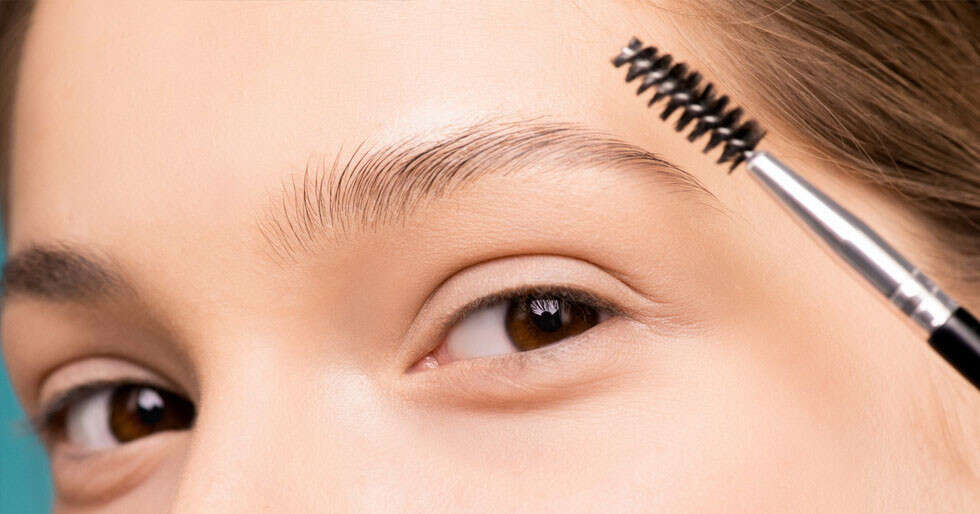 Here Are The Best Eyebrow Trimmers Available In India Femina.in