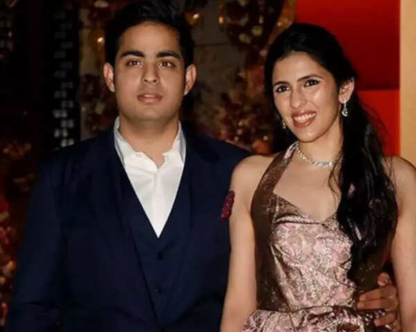 Shloka Mehta And Akash Ambani Proud Parents To A Baby Boy | Femina.in