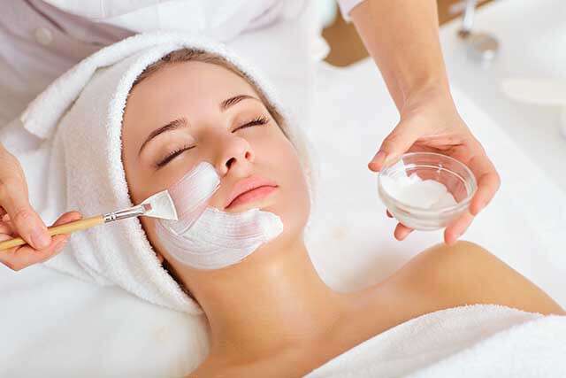 Do's and Don'ts To Keep In Mind Before Bleaching Your Face | Femina.in