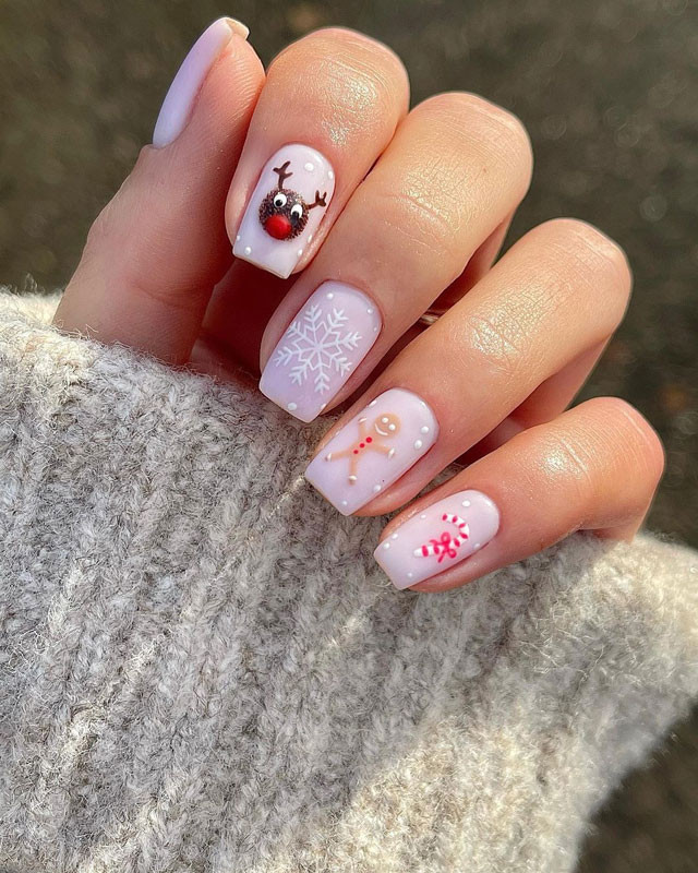 15 Festive Nail Art Designs That Are Perfect for the Holiday Season