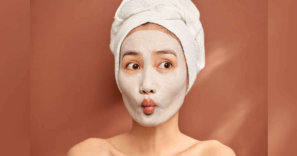 Effective DIY Homemade Blackhead Removal Masks Femina in Effective DIY Homemade Blackhead Removal Masks Femina in