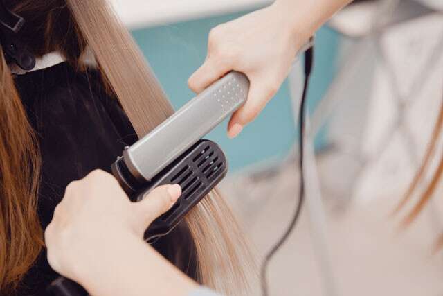 Common Mistakes To Avoid While Smoothening Your Hair