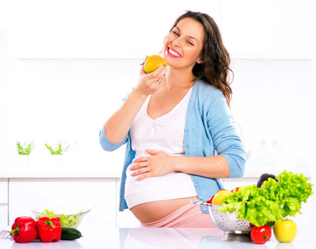 Guava Fruit Benefits - Helps In Pregnancy