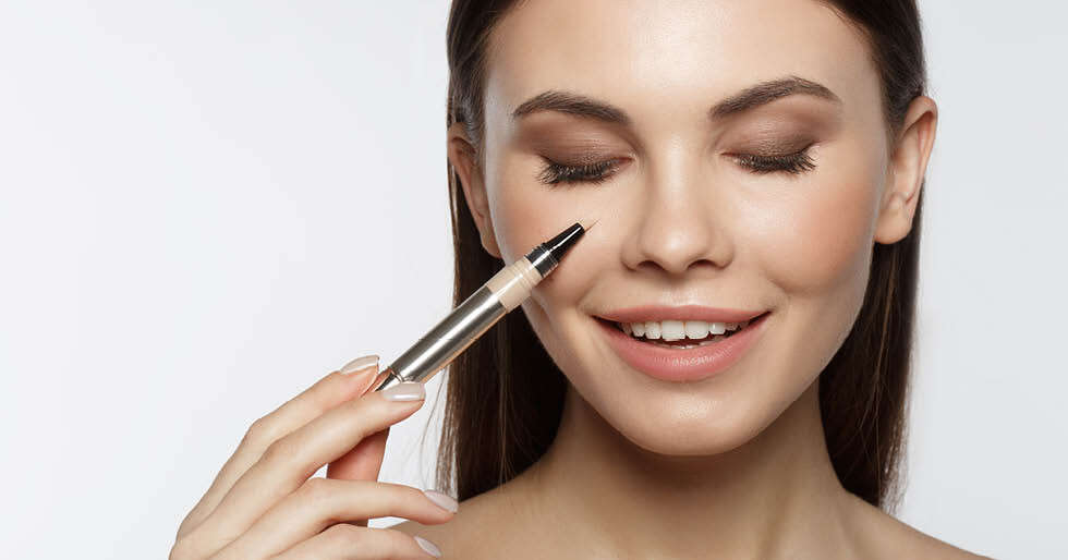 This ‘Fox Eye’ Concealer Trick Actually Works | Femina.in