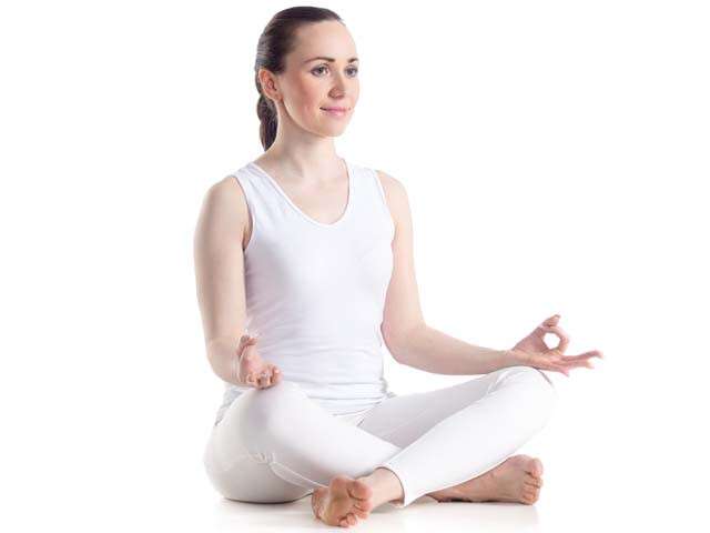 5 Basic Yoga Poses to Stretch - Rishikul Yogshala