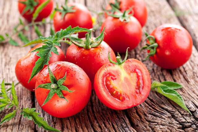 Tomatoes For Oily Skincare