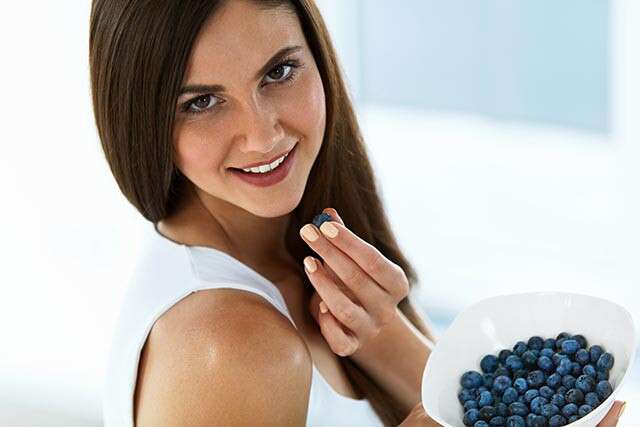 Foods For Glowing Skin: Blueberries