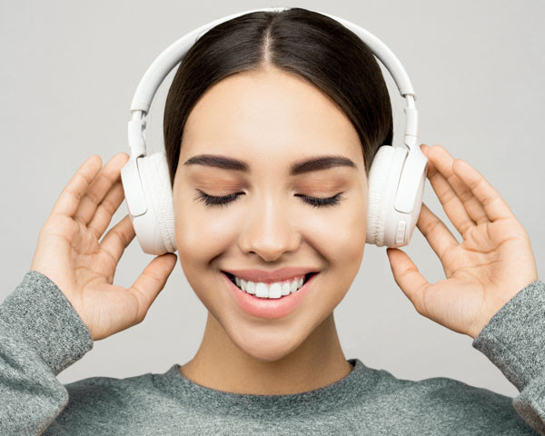 Gadgets That All Music Lovers Should Consider Investing In