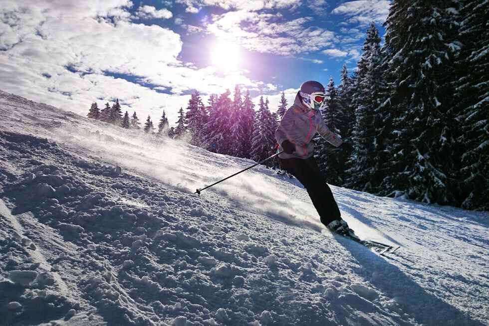 sm Switzerland skiing-1723857_1280