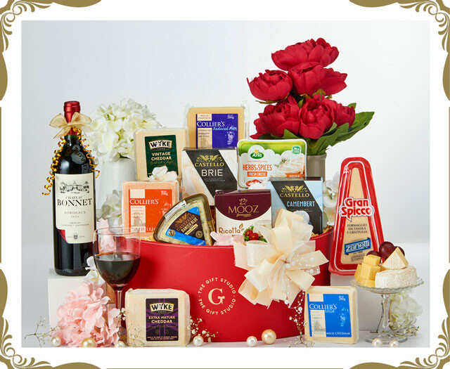 The Gift Studio - The Chocoholic Hamper | Chocolate Gift Box