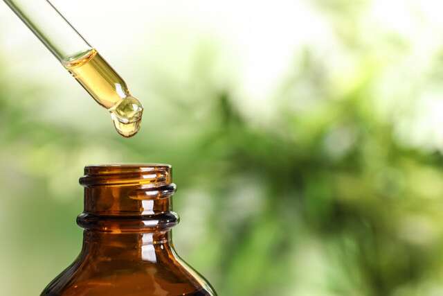 Benefits Of Using Tea Tree Oil For Your Skin